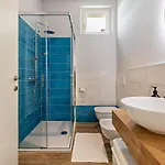 View Boutique * Кавайон-Веронезе